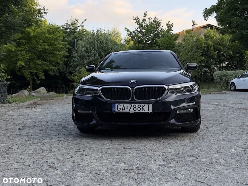 BMW Seria 5 530i xDrive M Sport sport - 3