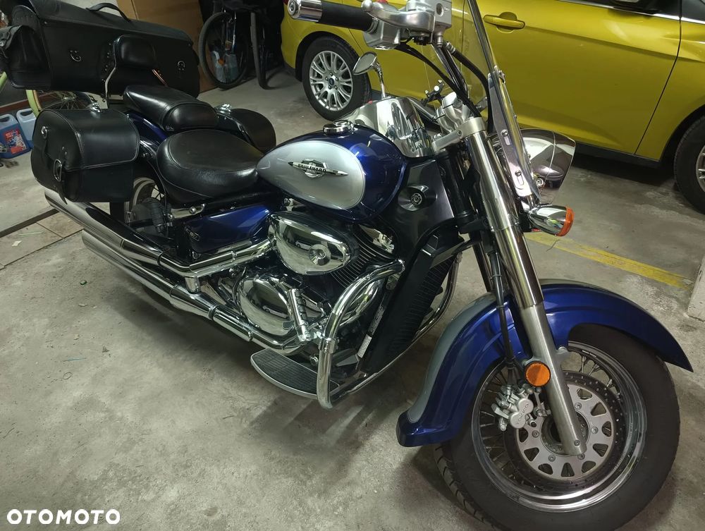Suzuki Boulevard - 2