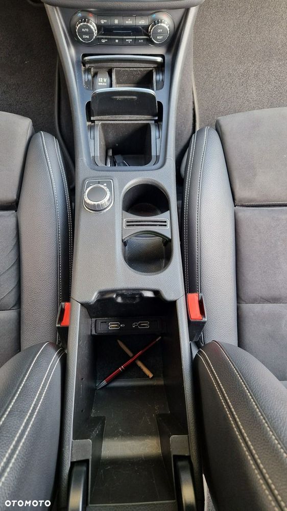 Mercedes-Benz CLA - 29