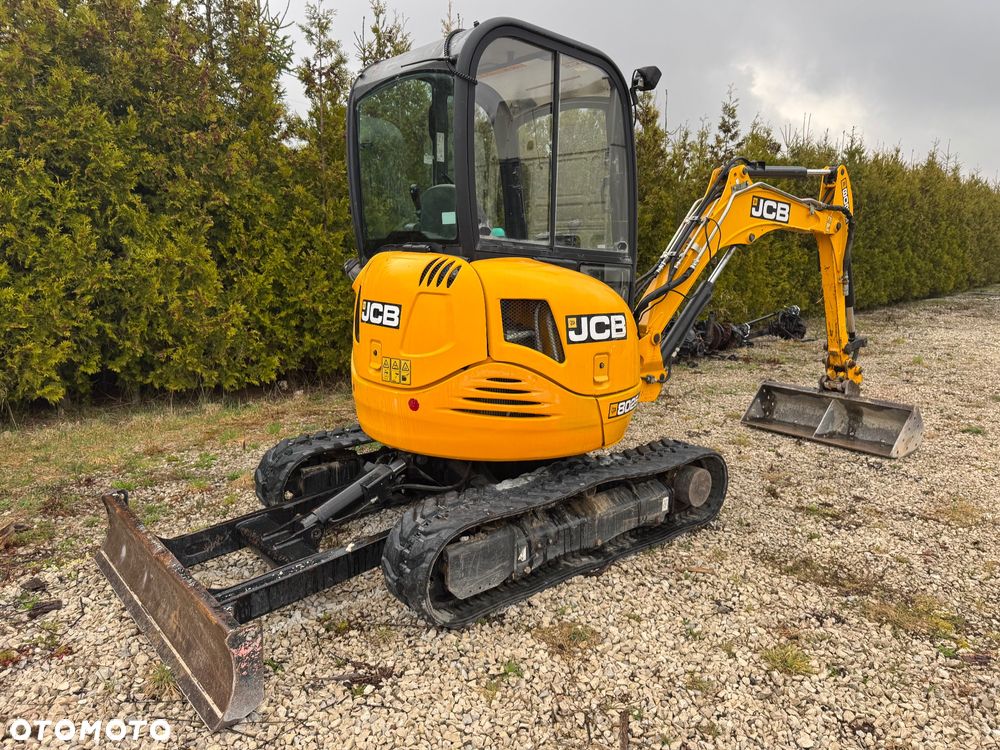 JCB - 14