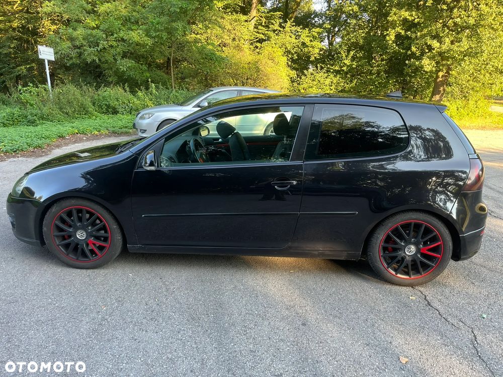 Volkswagen Golf V 2.0 TDI DPF GT Sport - 5