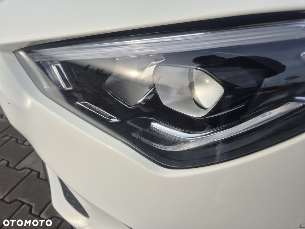 Mercedes-Benz CLA - 14