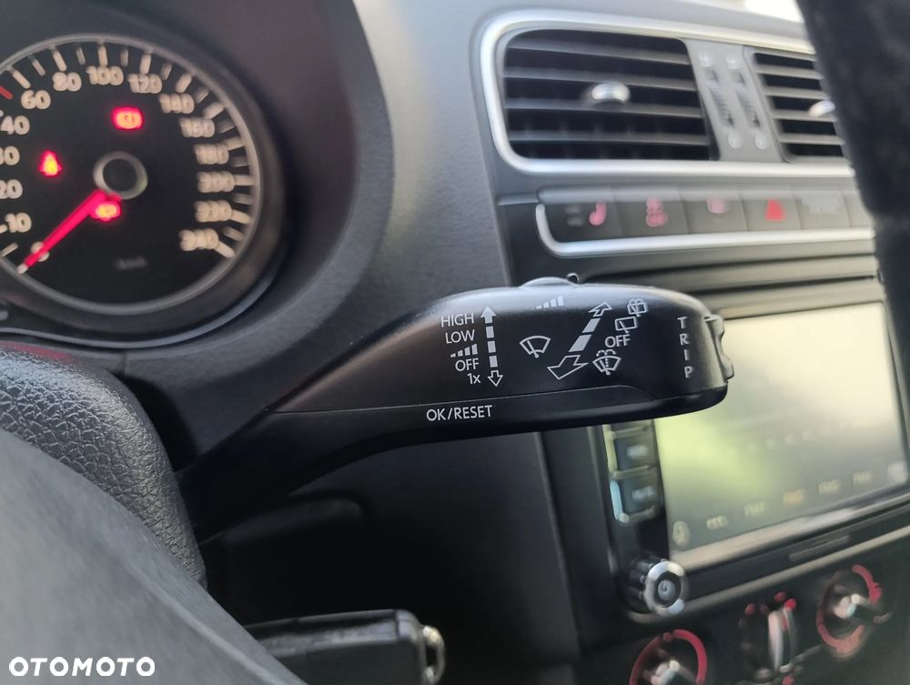 Volkswagen Polo - 22