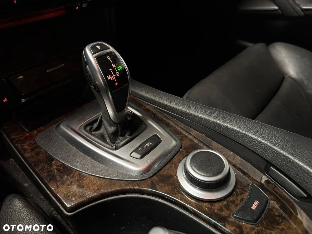 BMW Seria 5 - 23