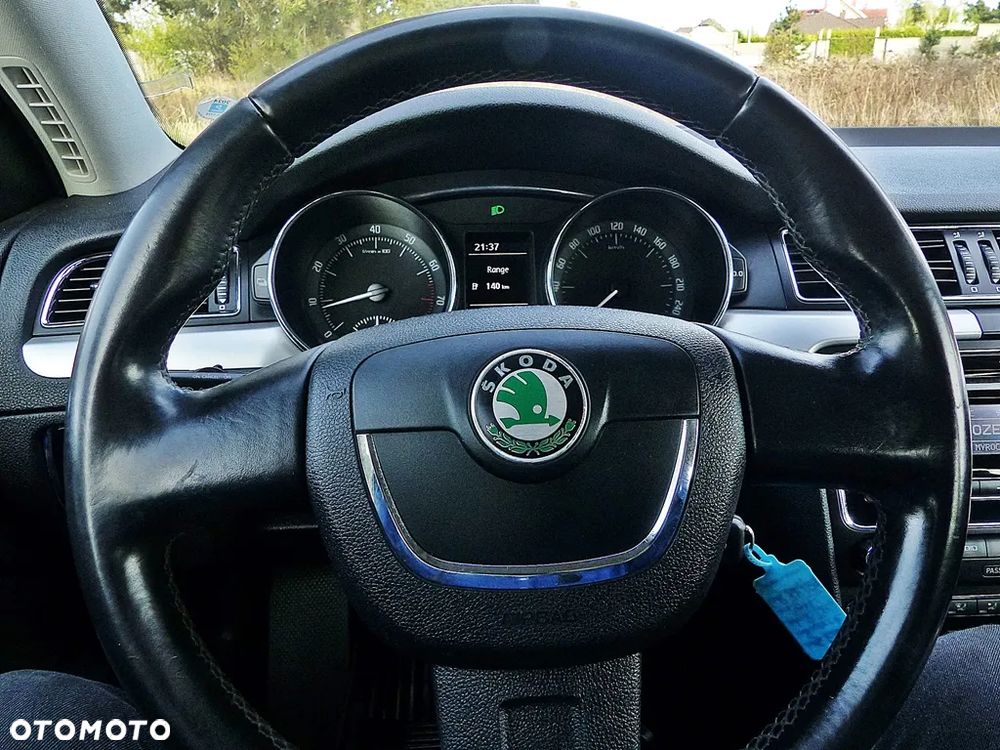 Skoda Superb 1.8 TSI Ambition - 27
