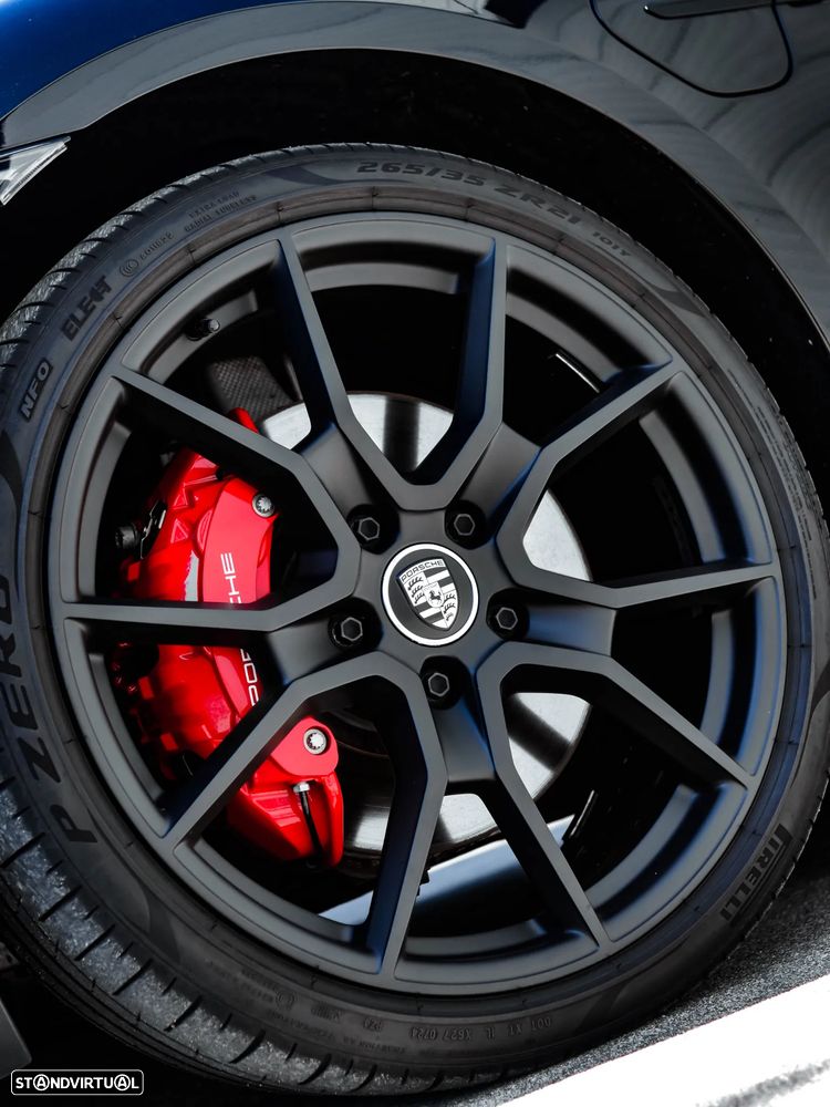 Porsche Taycan 4S - 9