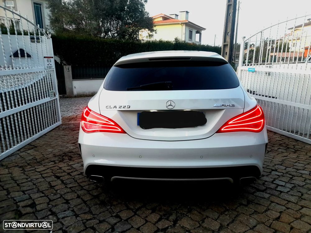 Mercedes-Benz CLA 220 d Shooting Brake AMG Line Aut. - 3