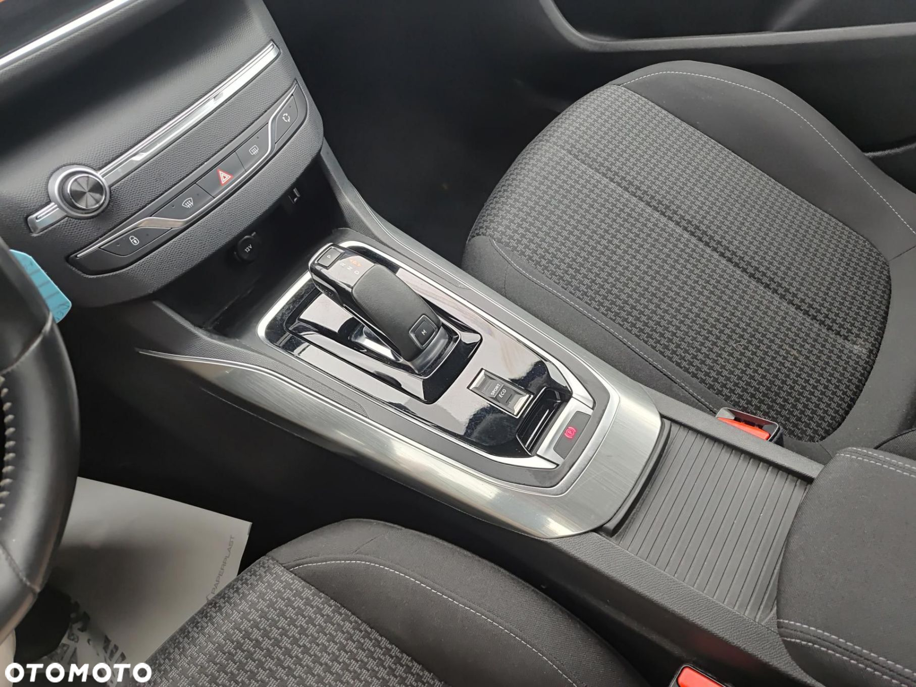 Peugeot 308 1.2 PureTech Active Pack S&S EAT8 - 36