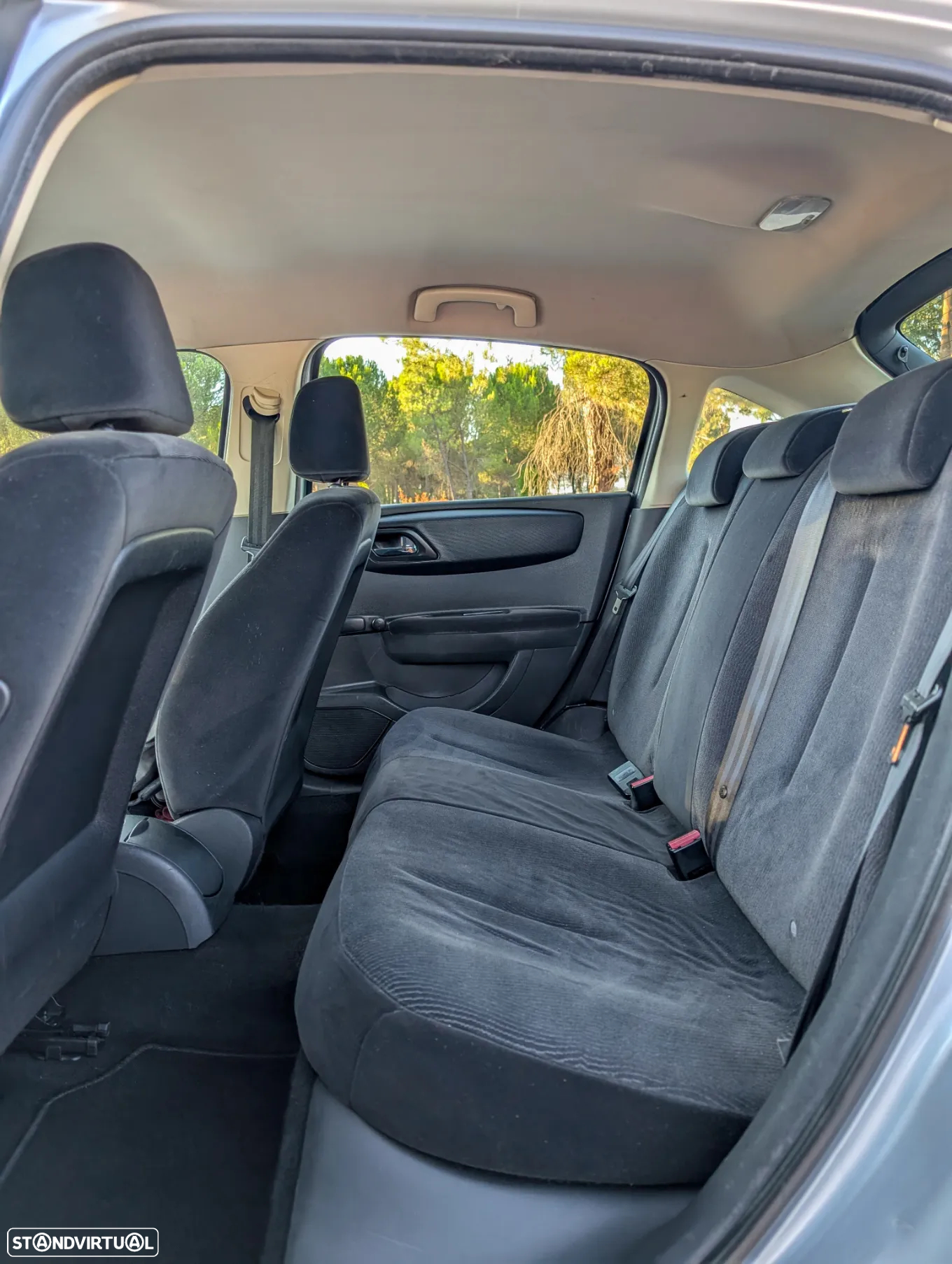 Citroën C4 1.6 HDi Business Airdream - 12