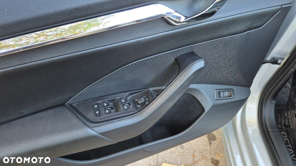 Skoda Octavia - 19