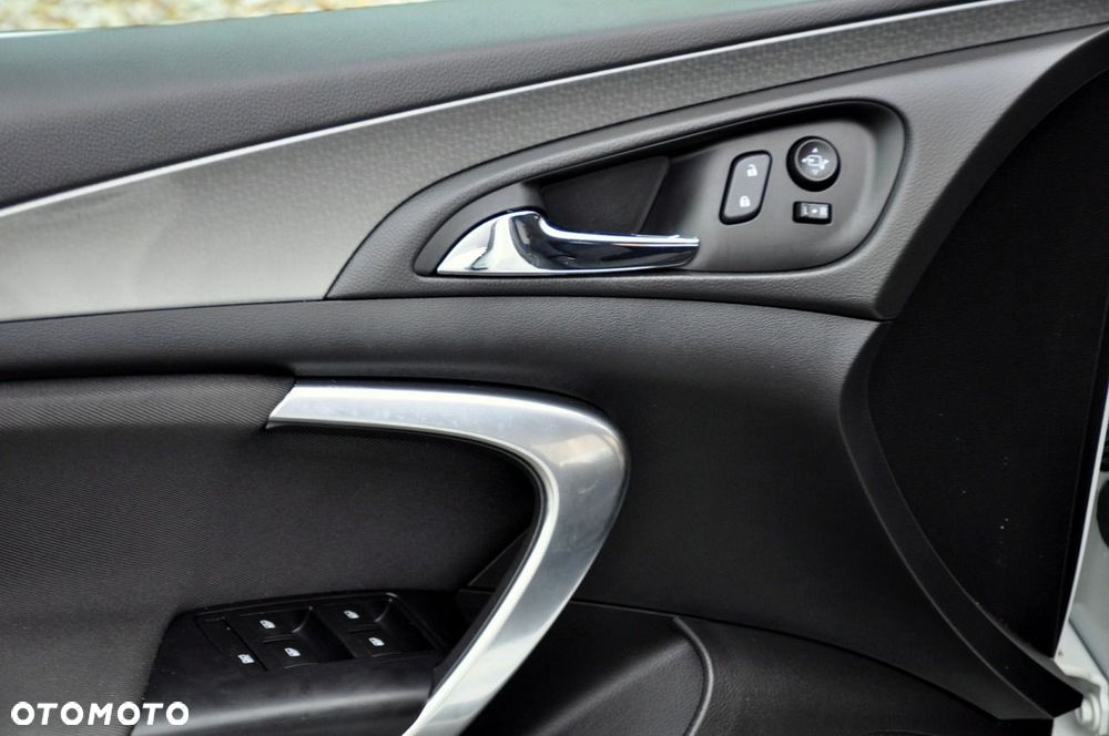 Opel Insignia - 37