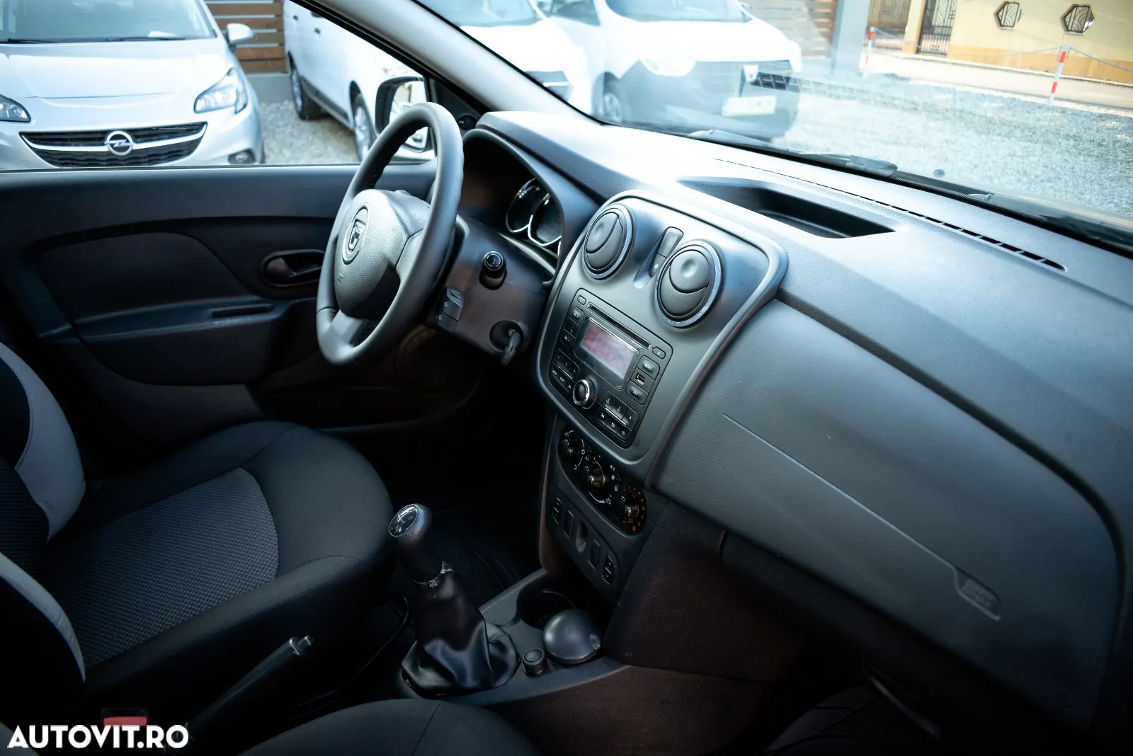 Dacia Logan - 11