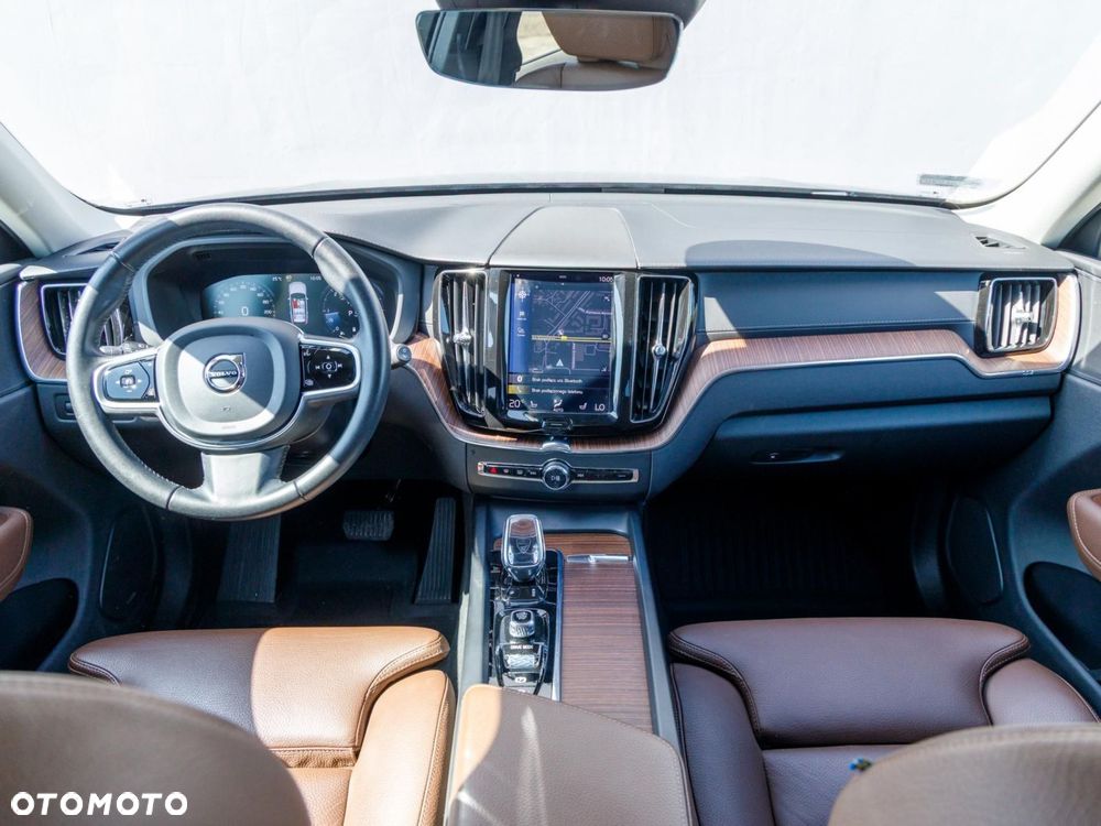 Volvo XC 60 - 10
