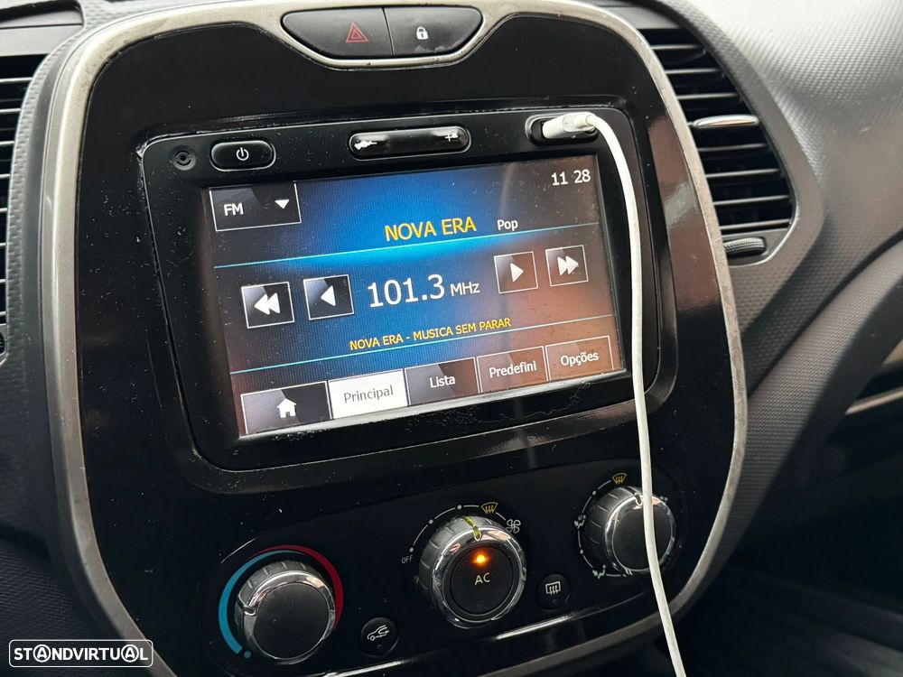 Renault Captur 1.5 dCi - 13