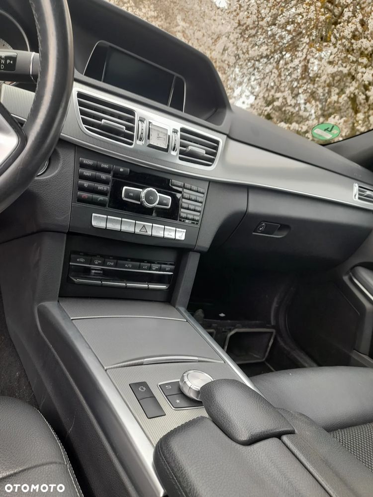 Mercedes-Benz Klasa E 220 CDI Automatik Avantgarde - 8