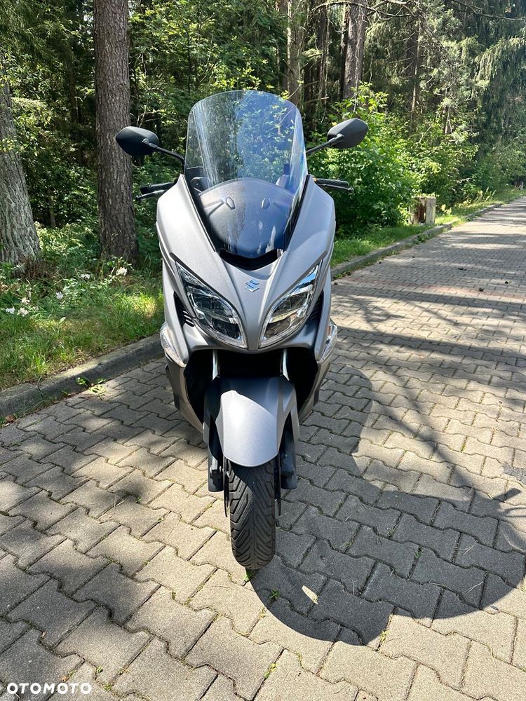 Suzuki Burgman - 3
