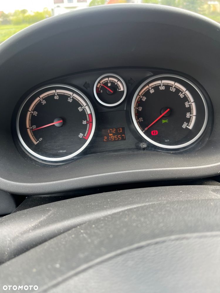 Opel Corsa 1.4 16V Enjoy - 14