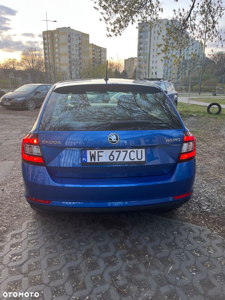 Skoda RAPID Spb 1.0 TSI Drive - 22
