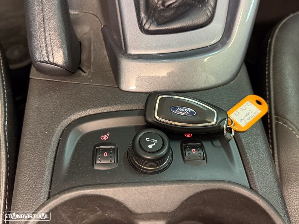 Ford Focus SW 1.6 TDCi Titanium Best - 24