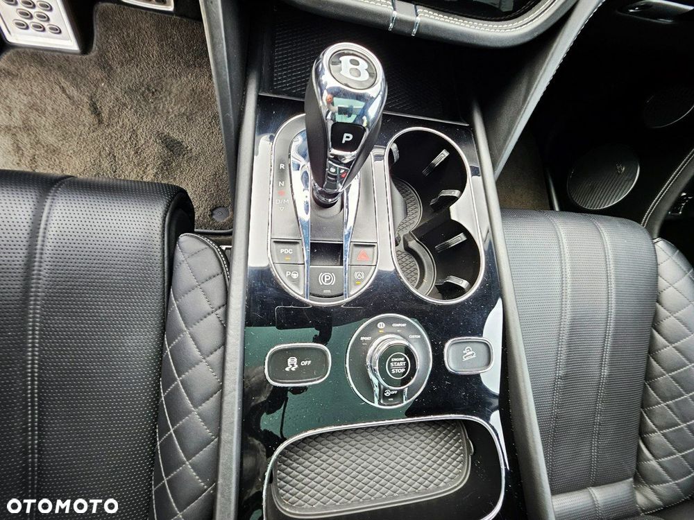 Bentley Bentayga - 18