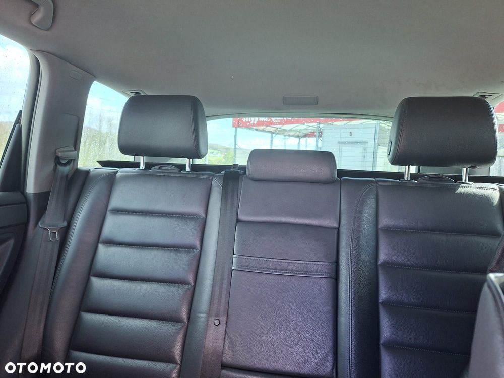 Volkswagen Touareg 2.5 R5 TDI DPF Exclusive Edition - 14