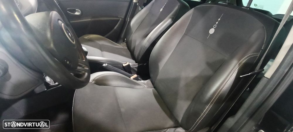 Renault Clio 1.5 dCi Dynamique S - 6