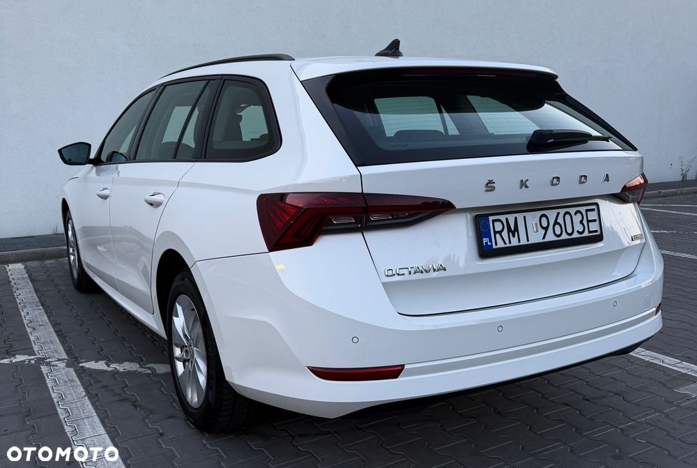 Skoda Octavia - 7