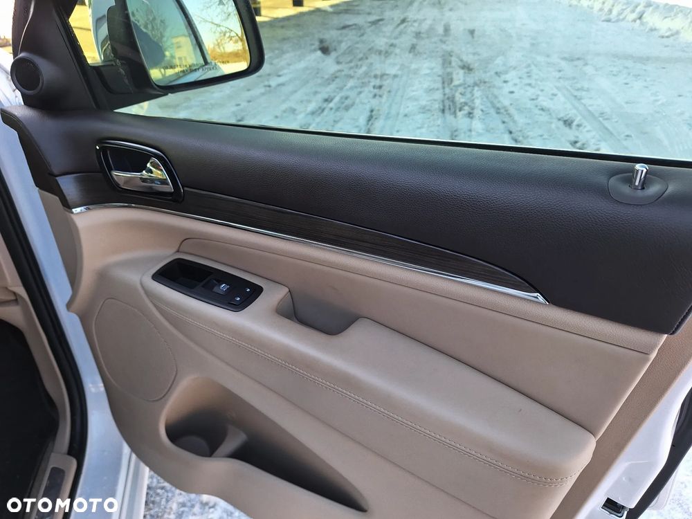 Jeep Grand Cherokee 3.6 V6 Overland EU6 - 26