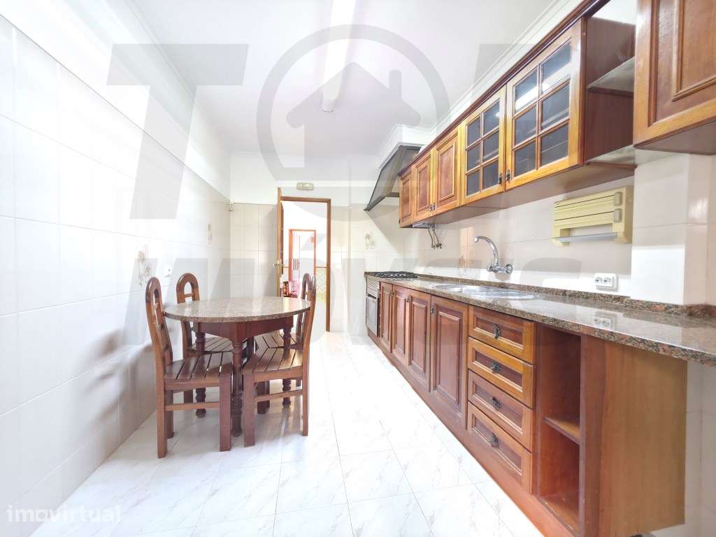 Apartamento T2 - PÓVOA DE SANTA IRIA - 332.000€ - Grande imagem: 3/17