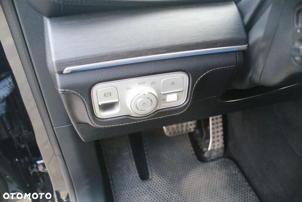 Mercedes-Benz GLE - 15