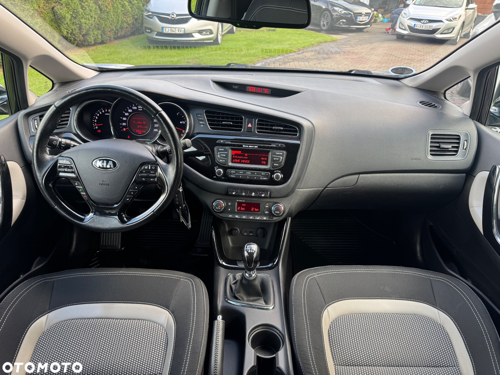 Kia Ceed Cee'd 1.6 GDI XL - 17