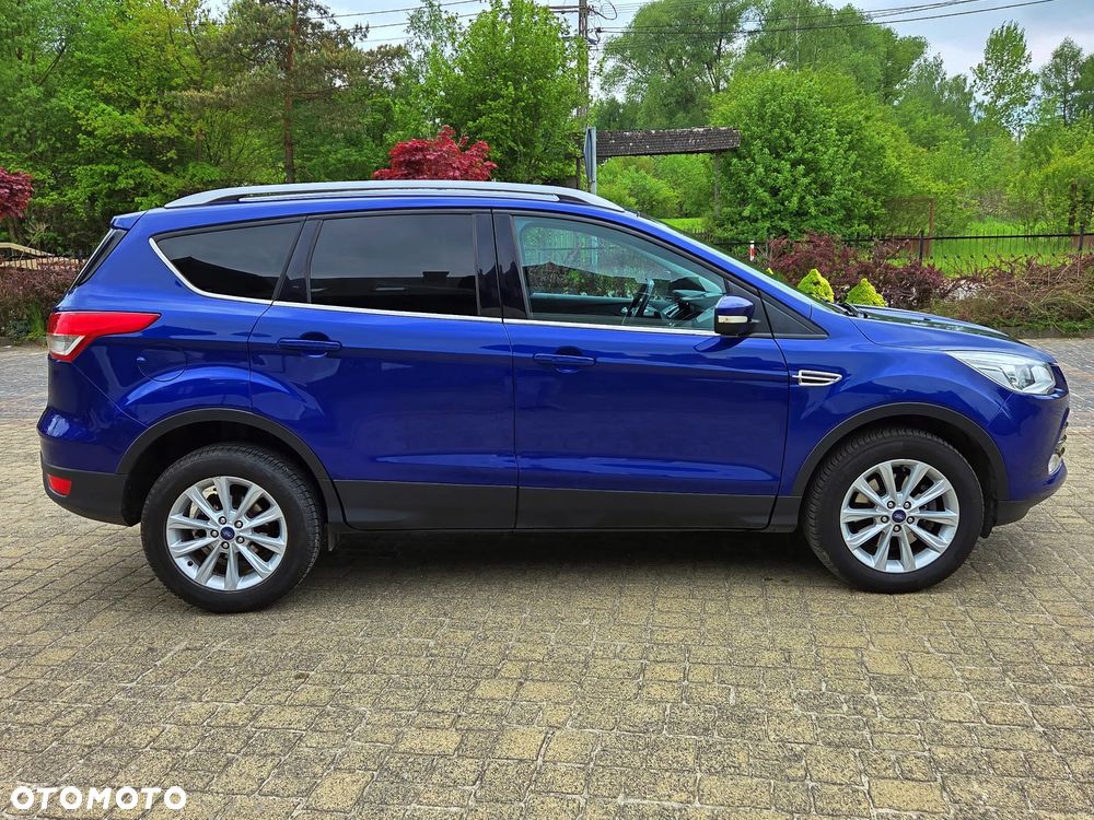 Ford Kuga 2.0 TDCi 2x4 Titanium - 13