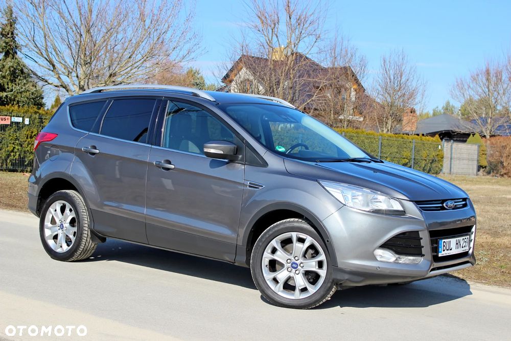 Ford Kuga 2.0 TDCi 4x4 Titanium - 2