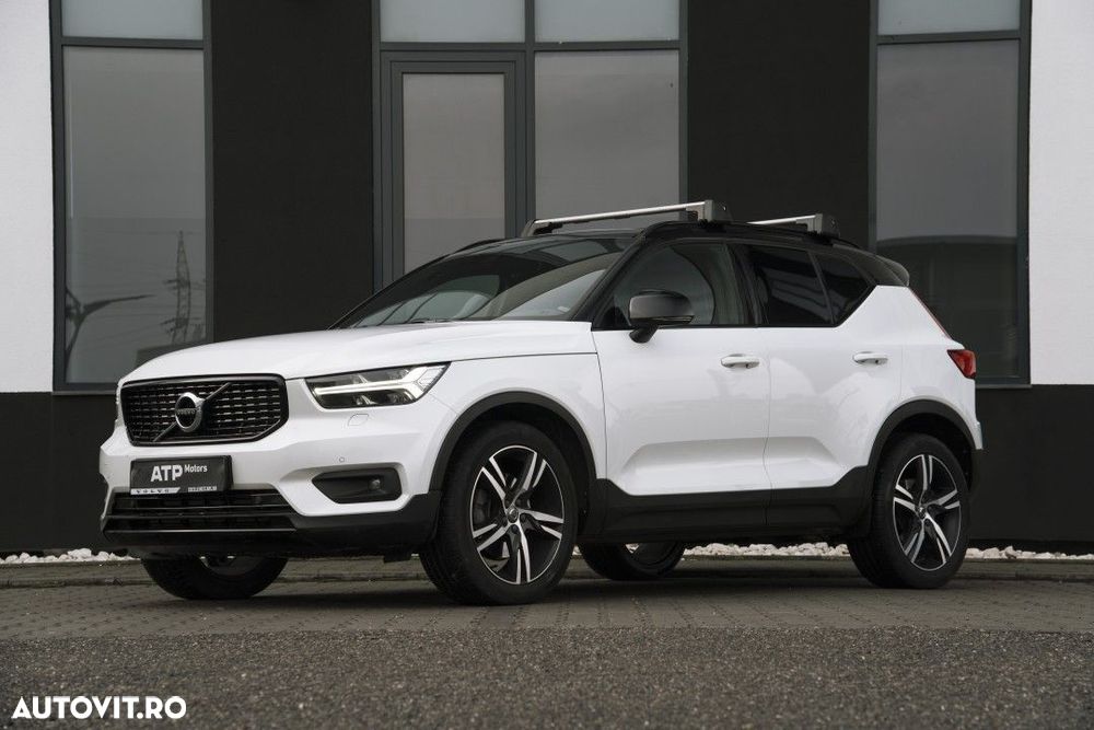 Volvo XC 40 D4 AWD R-Design - 1
