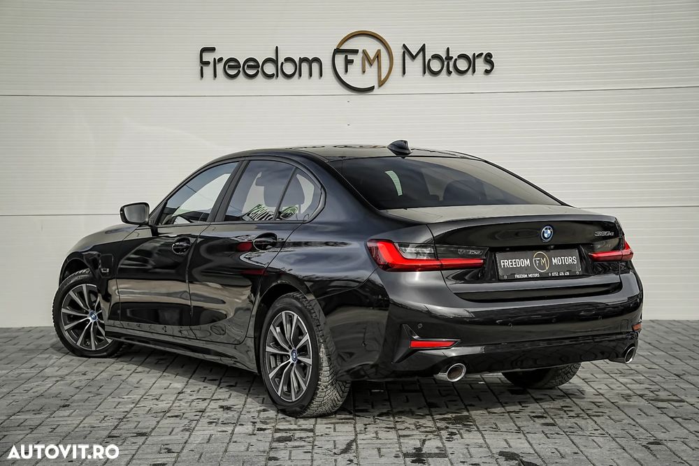 BMW Seria 3 320e Aut. Sport Line - 7