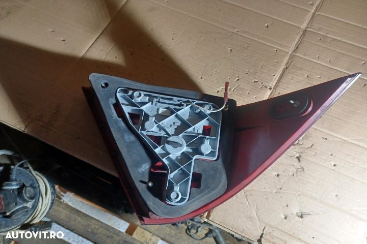 Lampa stop dreapta pe aripa Mercedes-Benz C-Class W204/S204/C204 [fac - 3