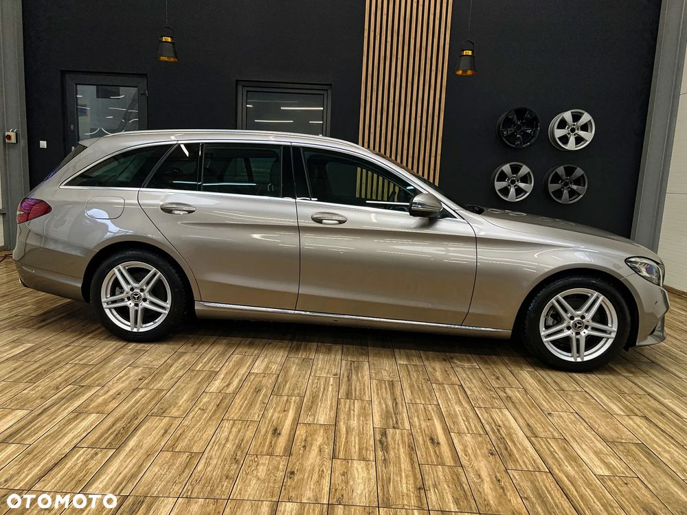 Mercedes-Benz Klasa C 220 d 9G-TRONIC - 6