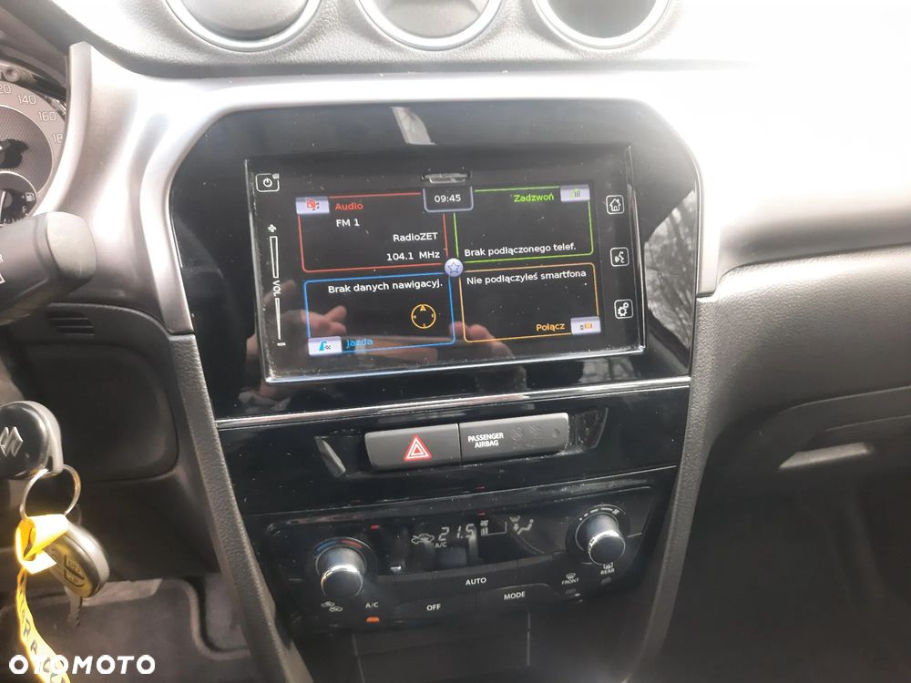 Suzuki Vitara 1.0 Boosterjet Premium 2WD - 13