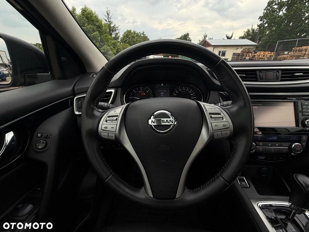 Nissan Qashqai 1.6 dCi Xtronic TEKNA+ - 30