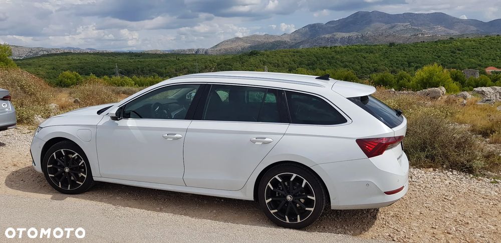 Skoda Octavia 1.4 TSI DSG Style - 2