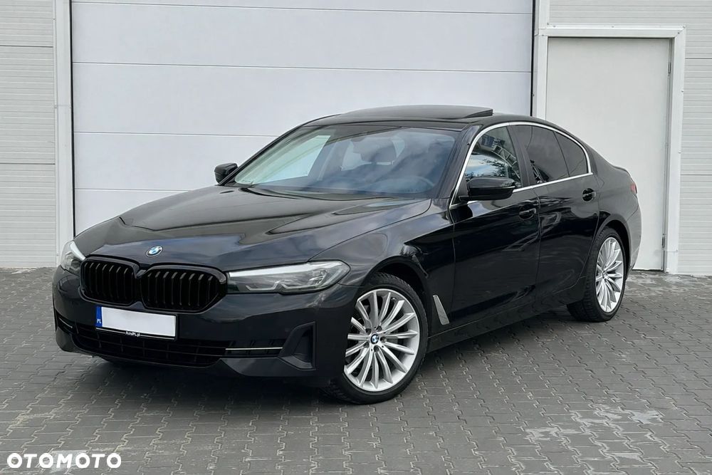 BMW Seria 5 520d xDrive Sport - 2