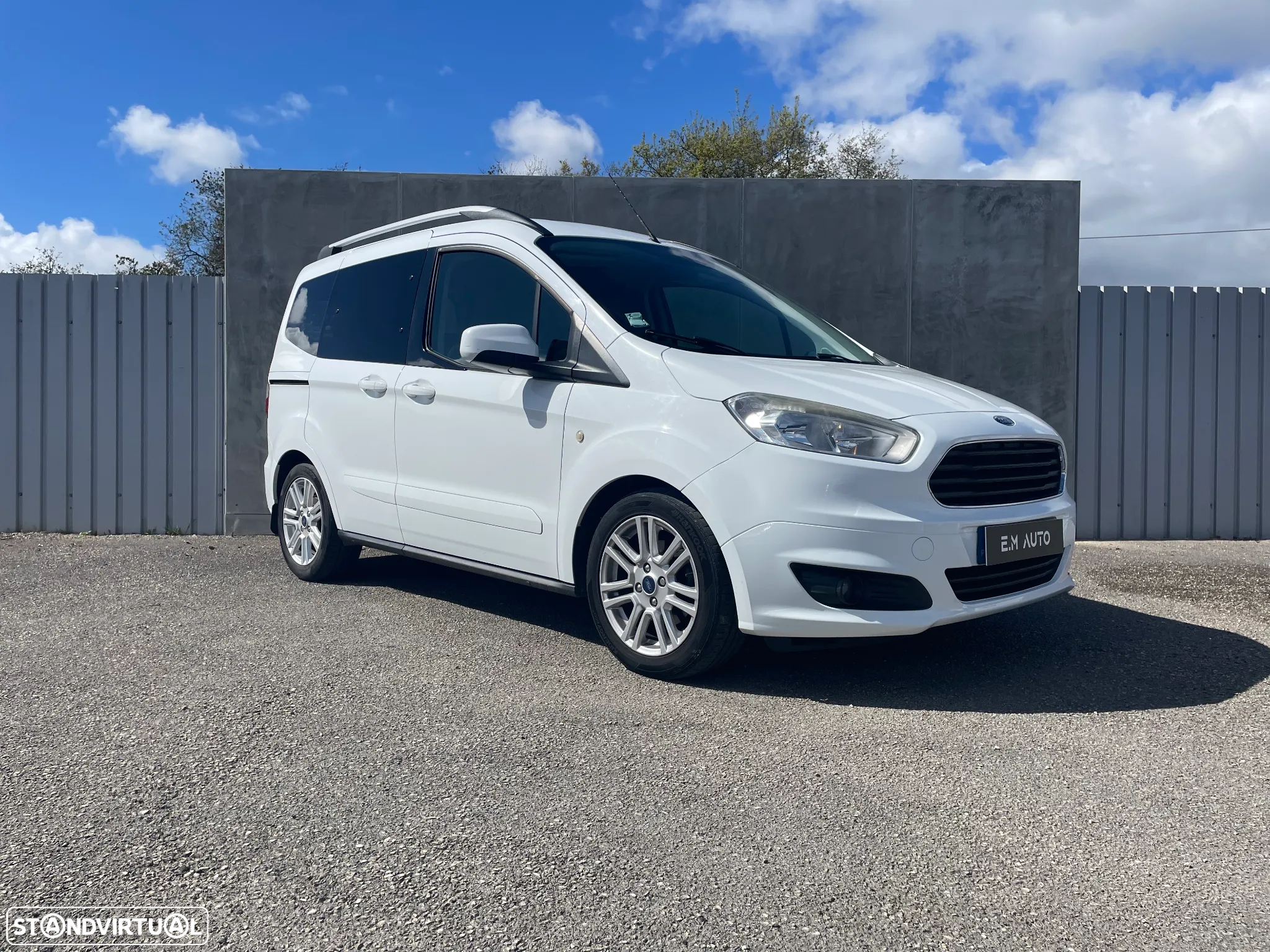 Ford Tourneo Courier 1.0 EcoBoost Ambiente - 3