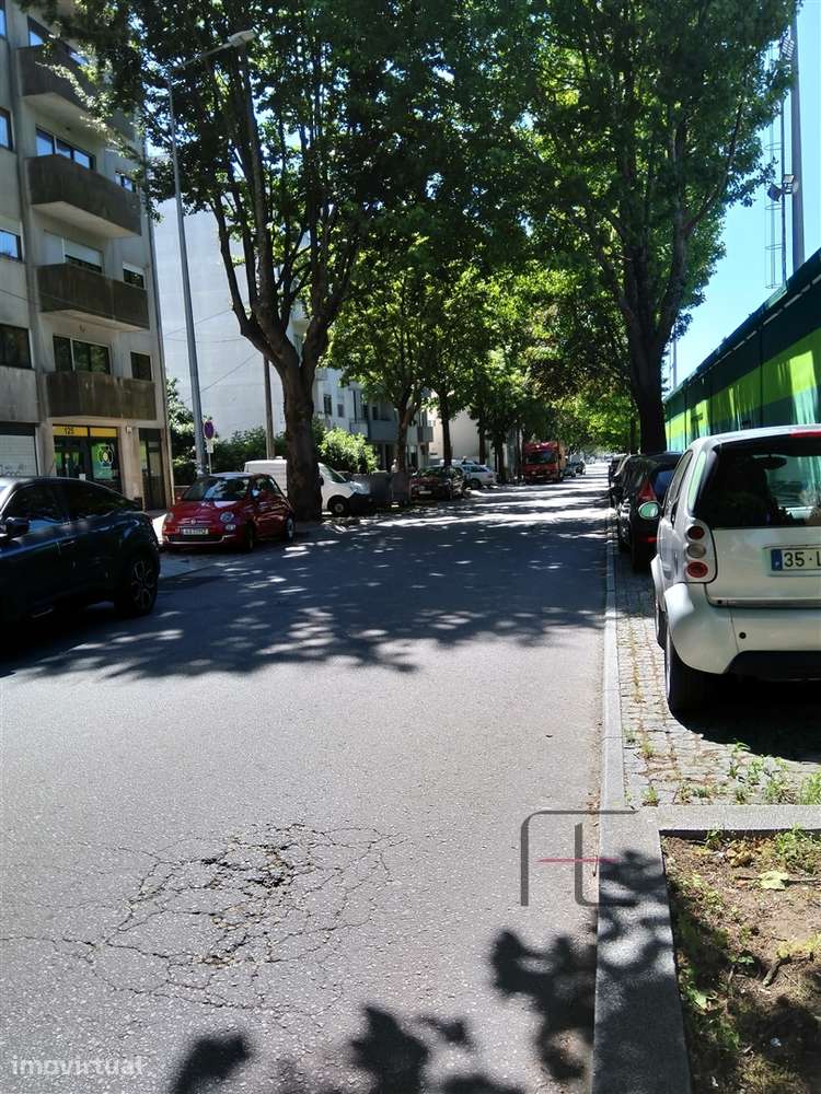 Loja  Venda em São Mamede de Infesta e Senhora da Hora,Matosinhos - Grande imagem: 2/26