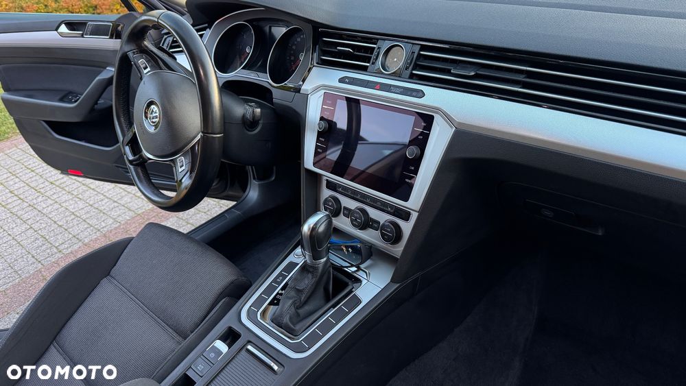 Volkswagen Passat 2.0 TDI BMT SCR Comfortline DSG7 - 11