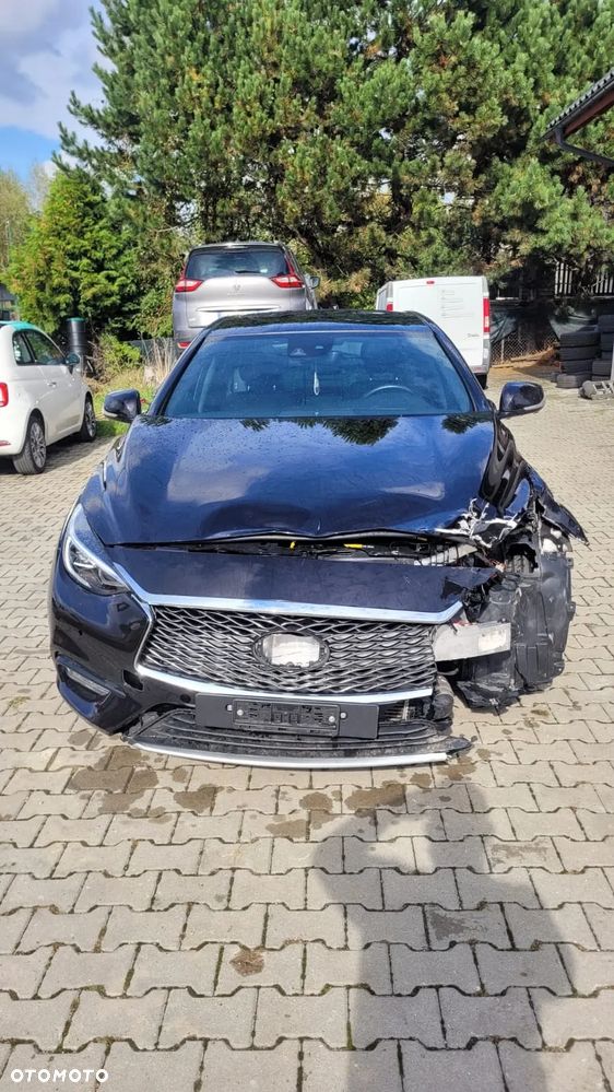 Infiniti Q30 2.2d DCT AWD Premium - 7
