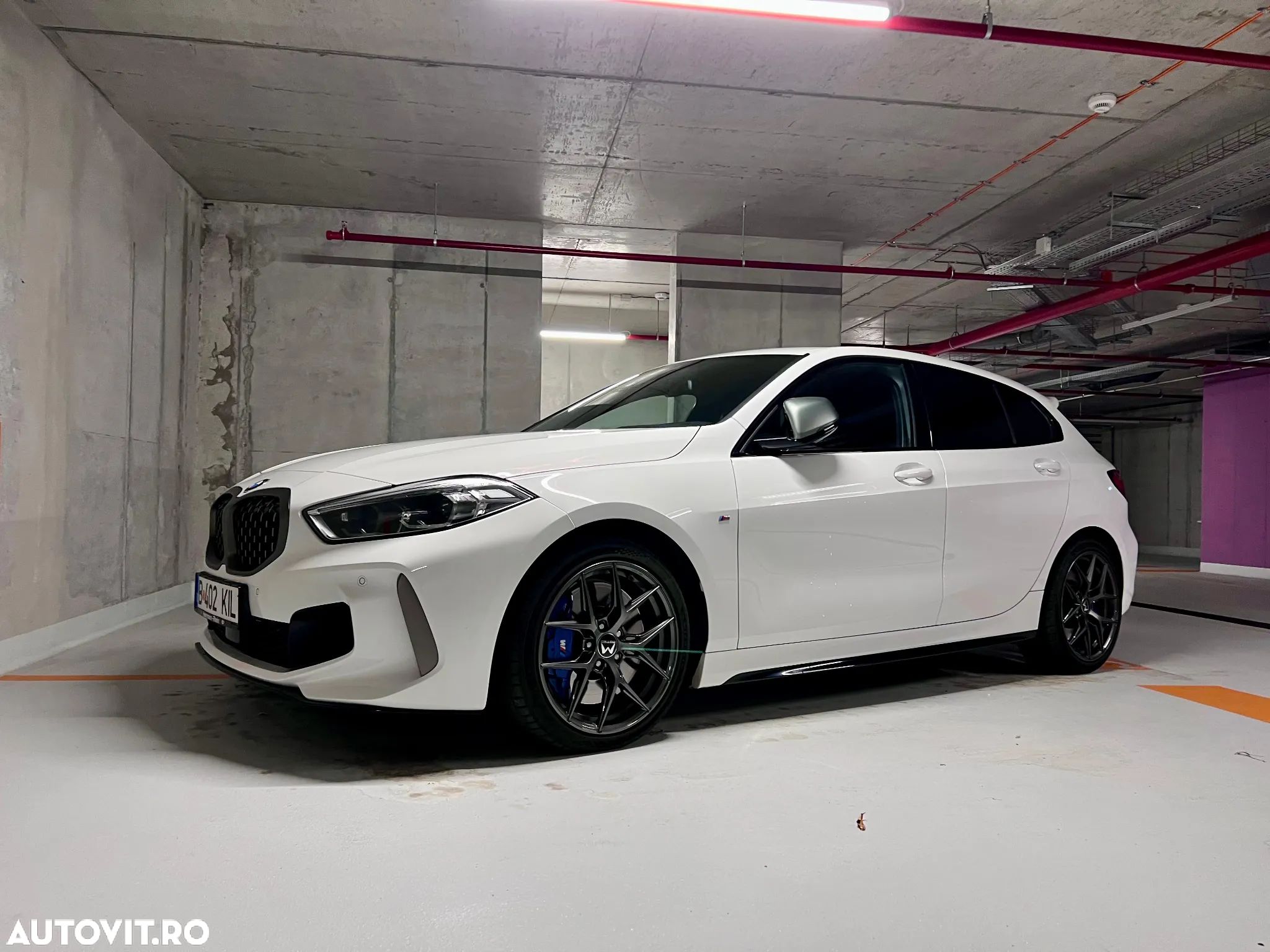 BMW M1 M135i xDrive AT - 1