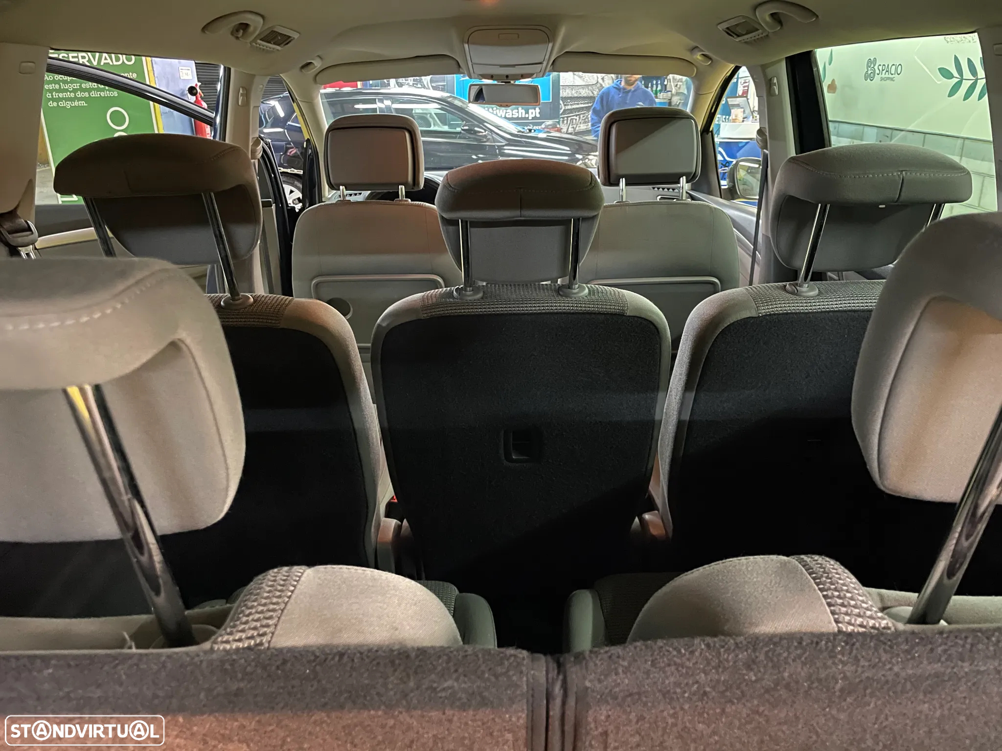 VW Sharan 2.0 TDI Confortline - 17