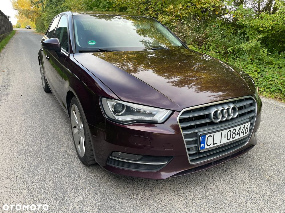 Audi A3 Sportback - 2
