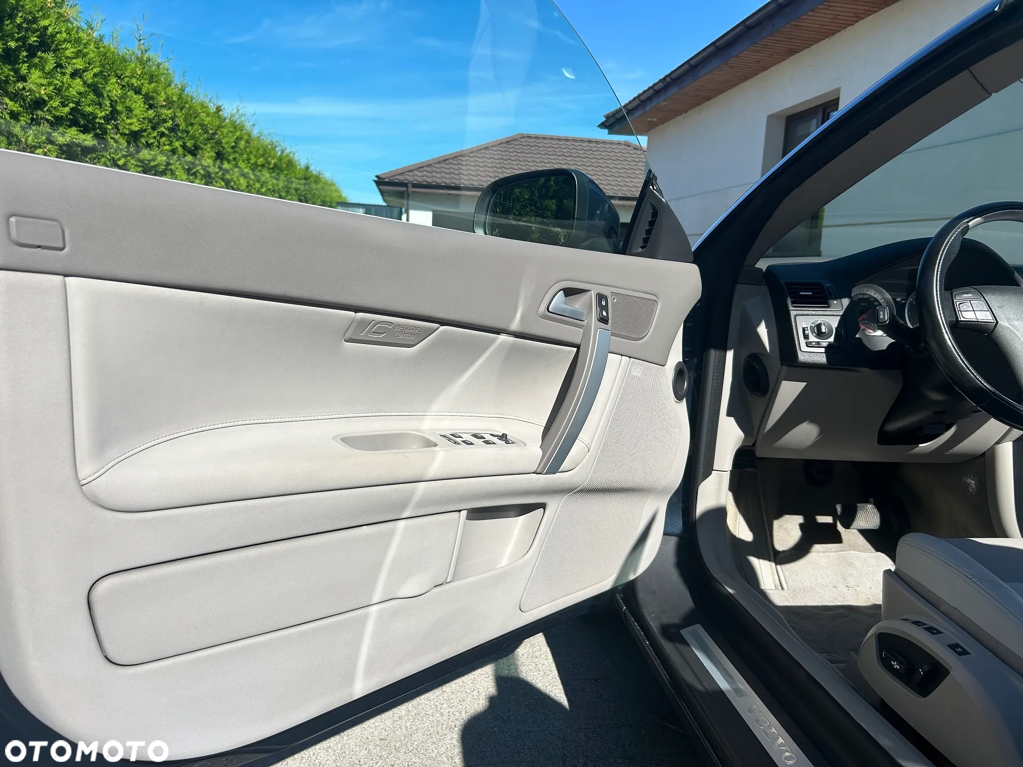 Volvo C70 - 10