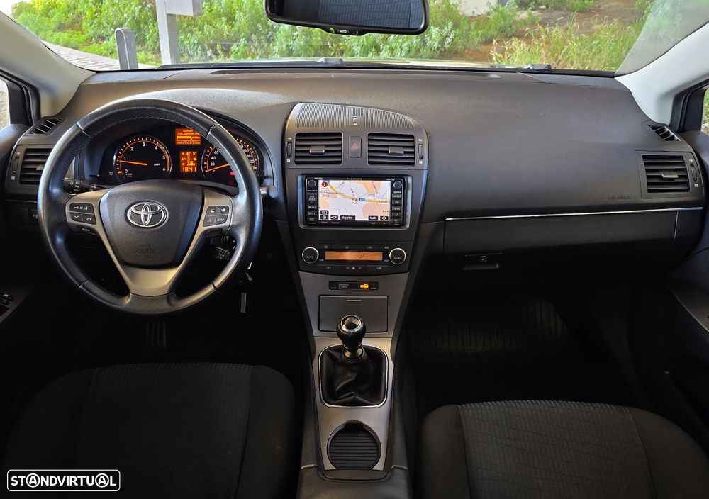 Toyota Avensis SW 2.0 D-4D - 6